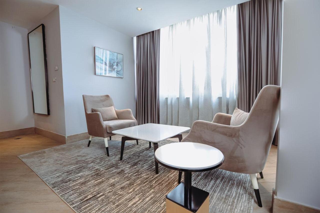 The Row Residential Hotel Addisz-Abeba Kültér fotó